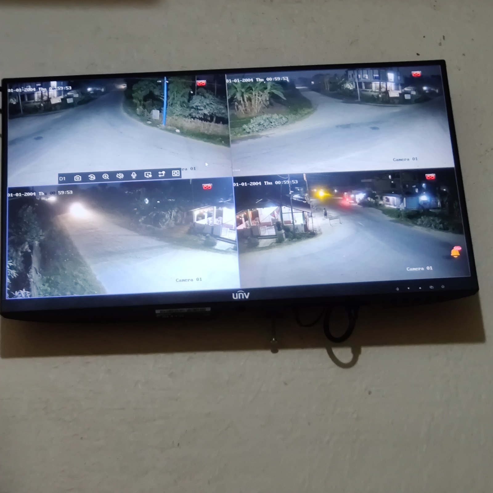 CCTV monitoring at night - DSS installation
